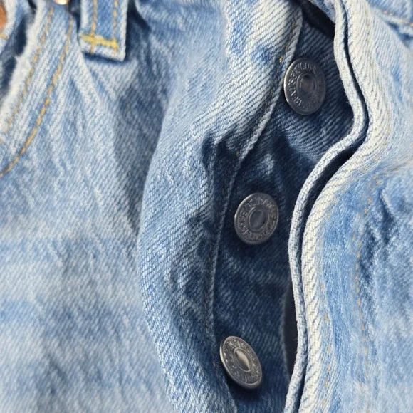 Levis Premium Ribcage Straight Ankle Jeans Womens 26 Light Wash Distressed 72693 - Picture 9 of 12